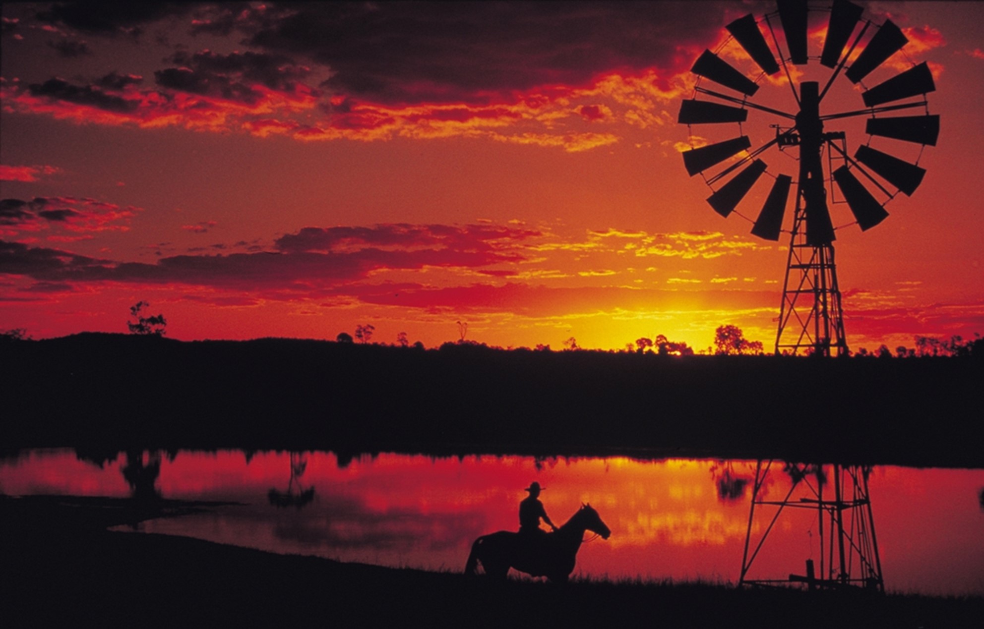 Longreach outback queensland sunset